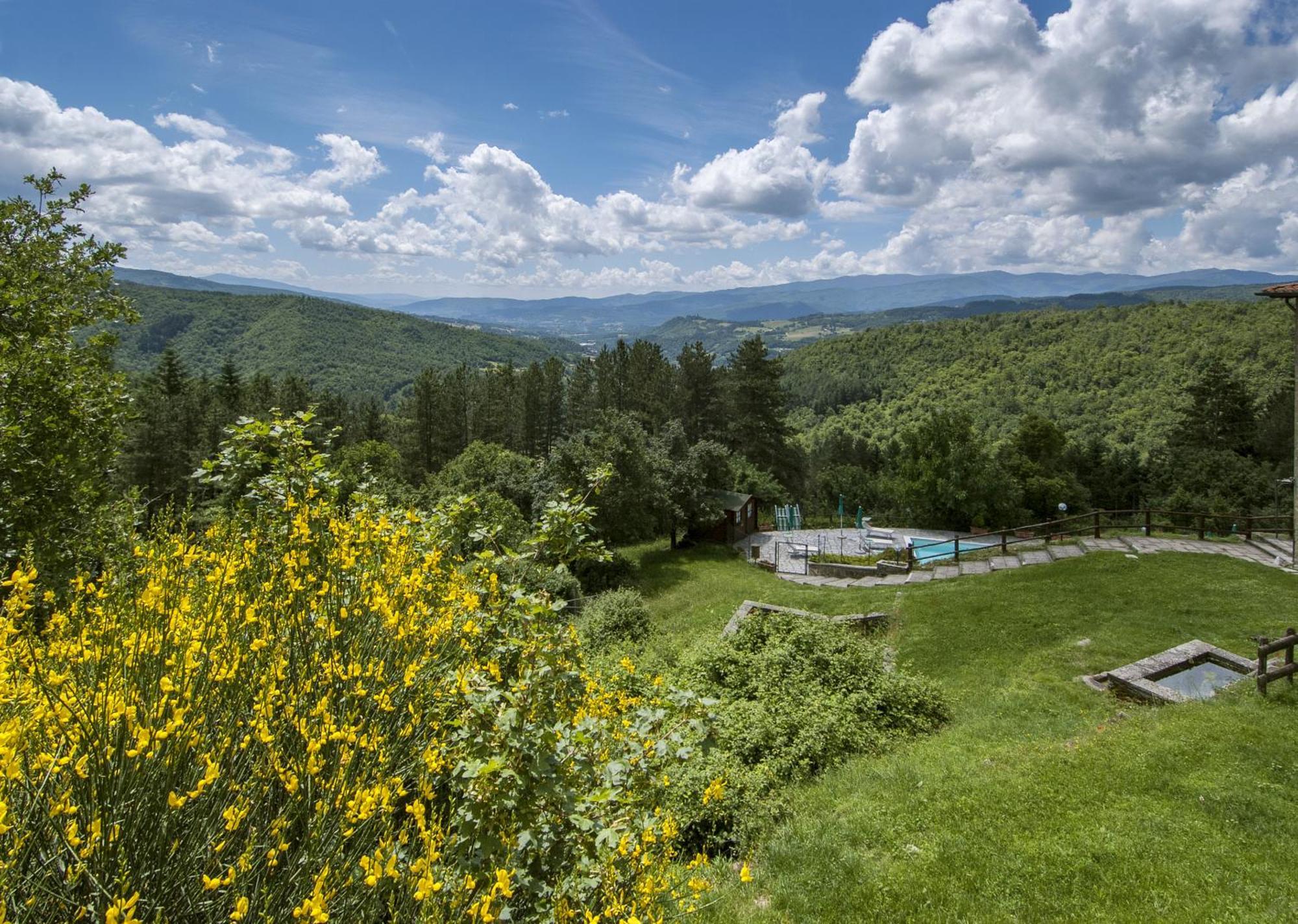 Borgo Tramonte Hotel Pratovecchio Luaran gambar