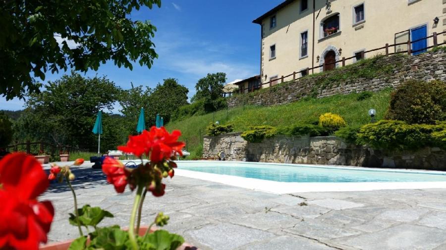 Borgo Tramonte Hotel Pratovecchio Luaran gambar